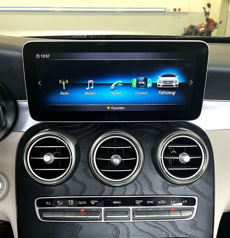 Mercedes-Benz C 300 2020