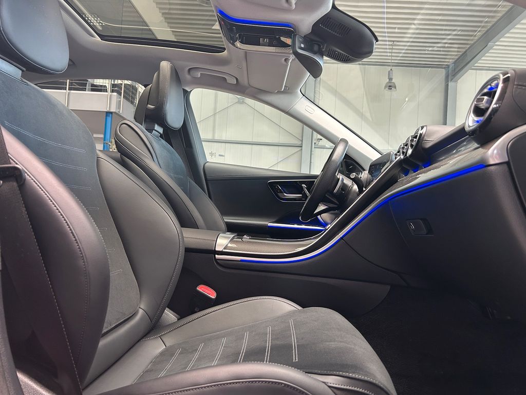 Mercedes-Benz C 300 2024