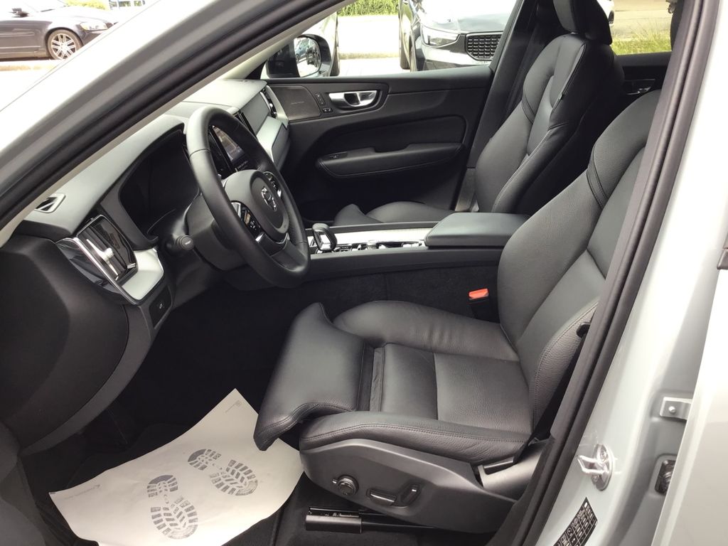 Volvo XC60 2023