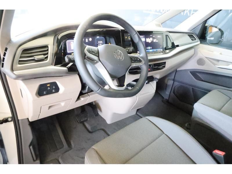 Volkswagen T7 Multivan 2025