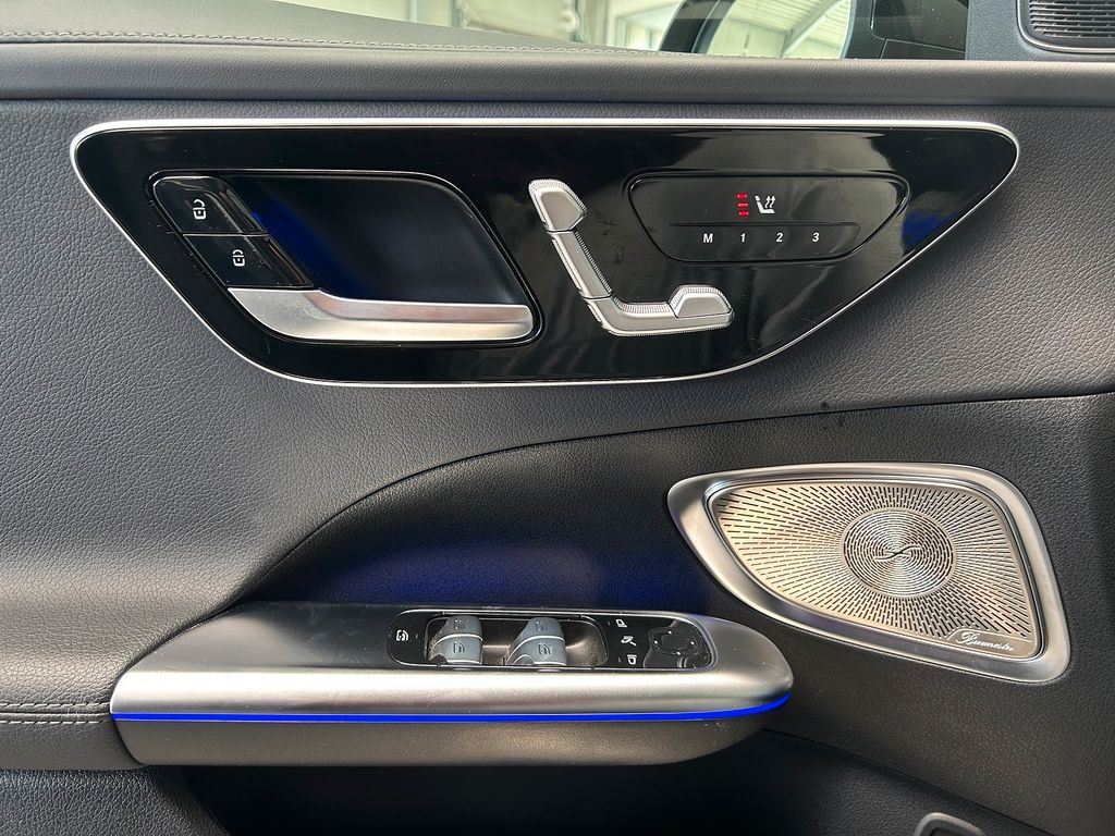 Mercedes-Benz C 300 2024