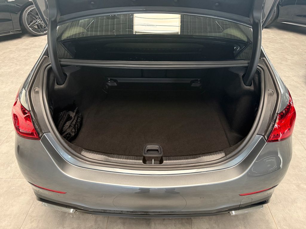 Mercedes-Benz C 300 2024