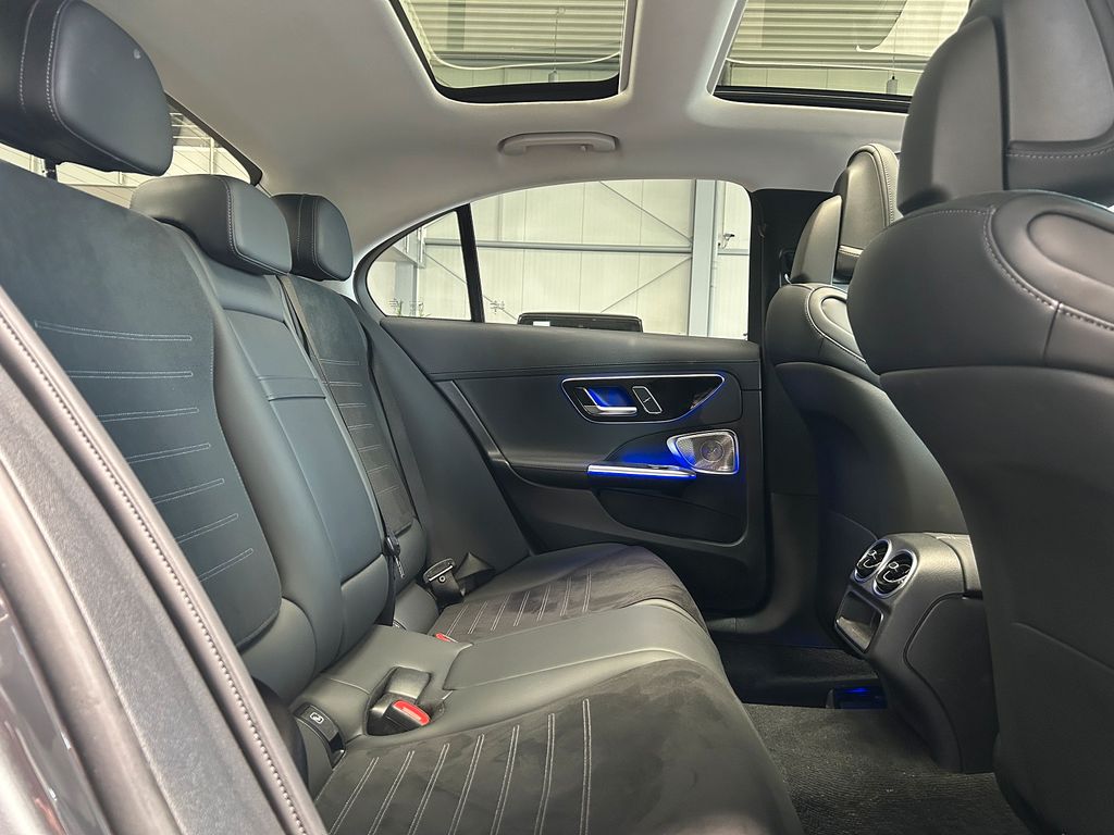 Mercedes-Benz C 300 2024