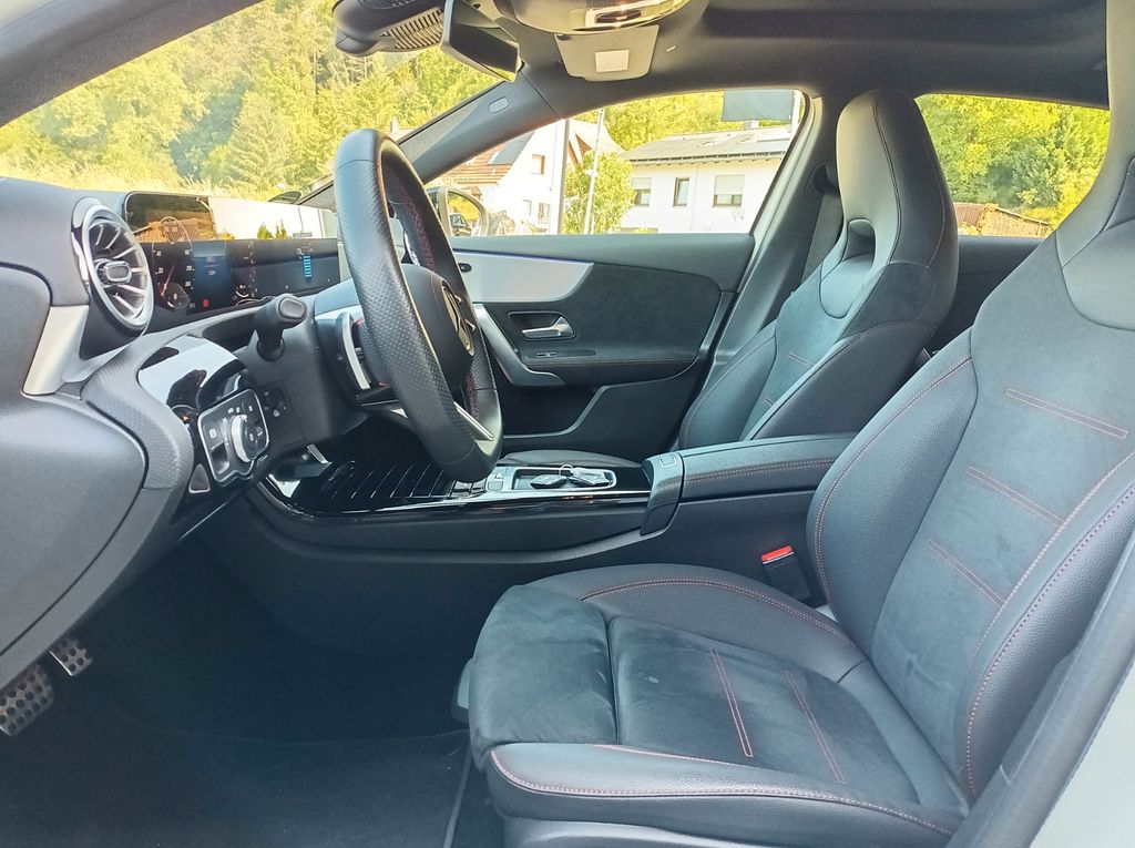 Mercedes-Benz A 250 2024