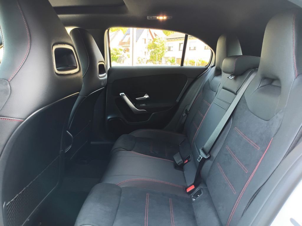 Mercedes-Benz A 250 2024