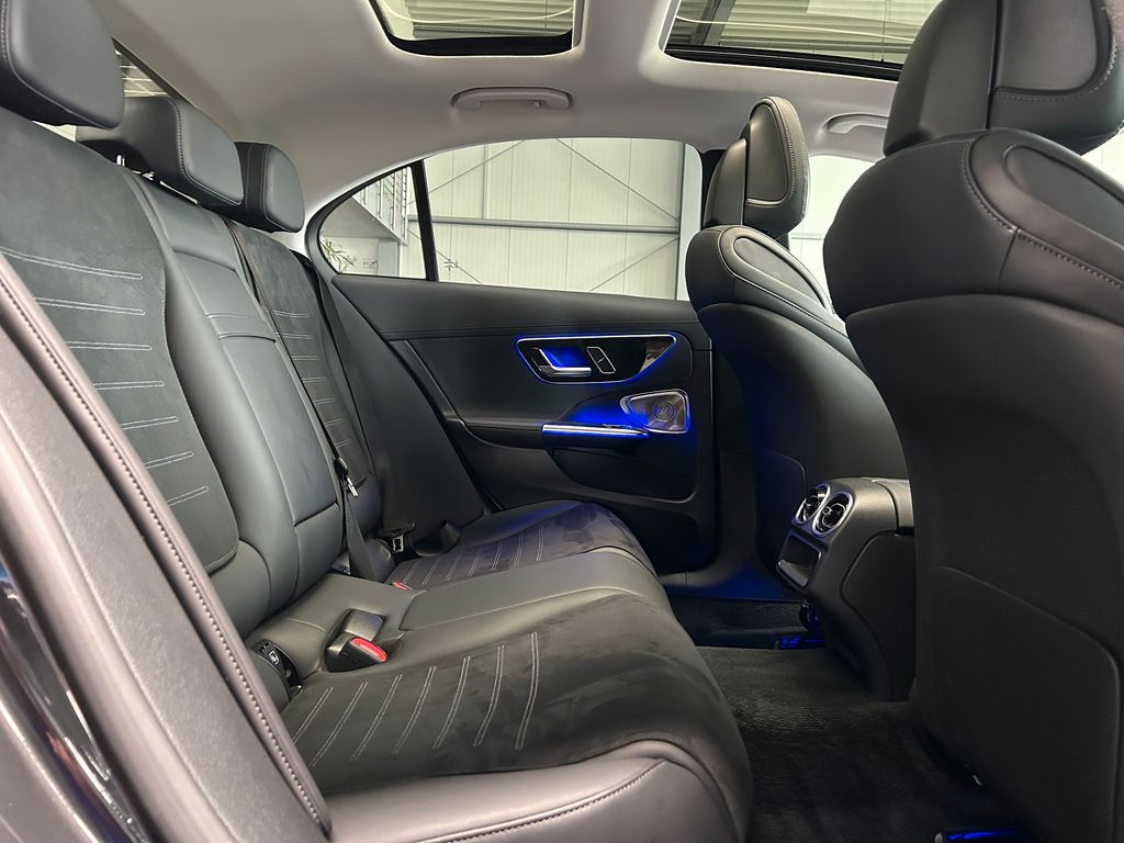 Mercedes-Benz C 300 2024