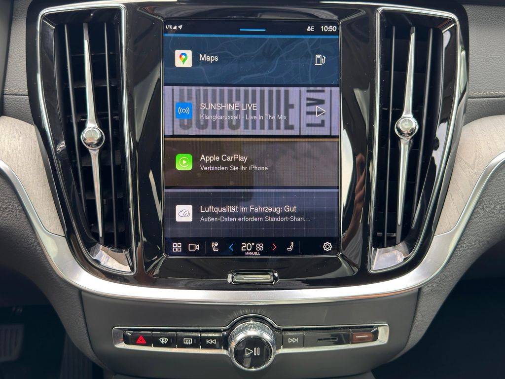 Volvo V60 Cross Country 2024