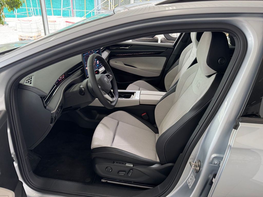 Volkswagen ID.7 2025