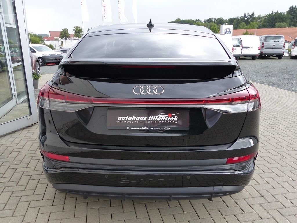 Audi Q4 e-tron 2021