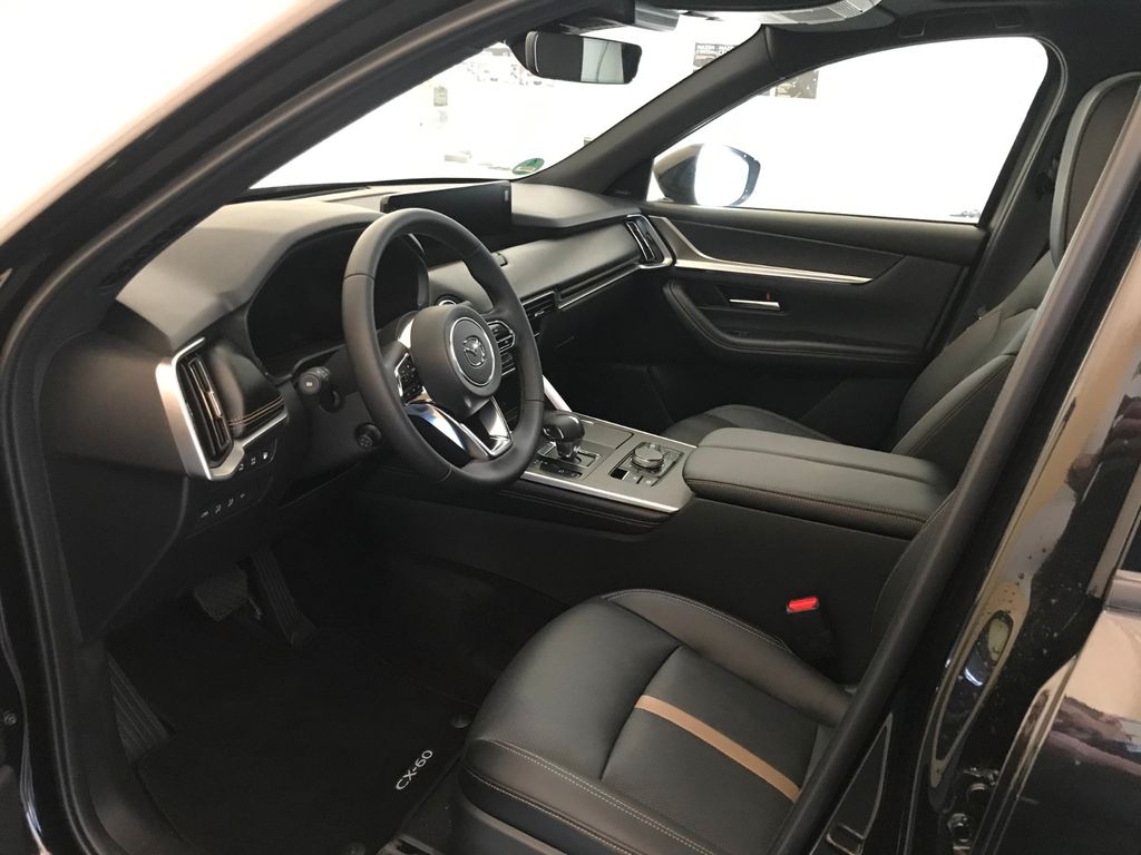 Mazda CX-60 2025