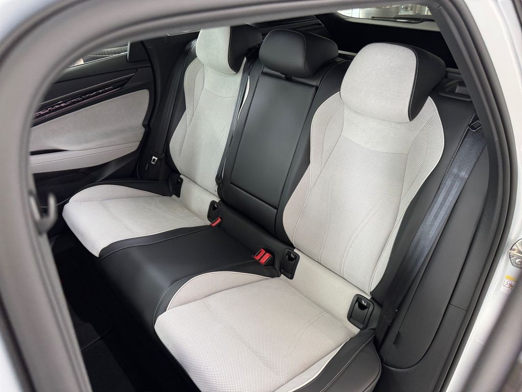 Volkswagen ID.7 2025