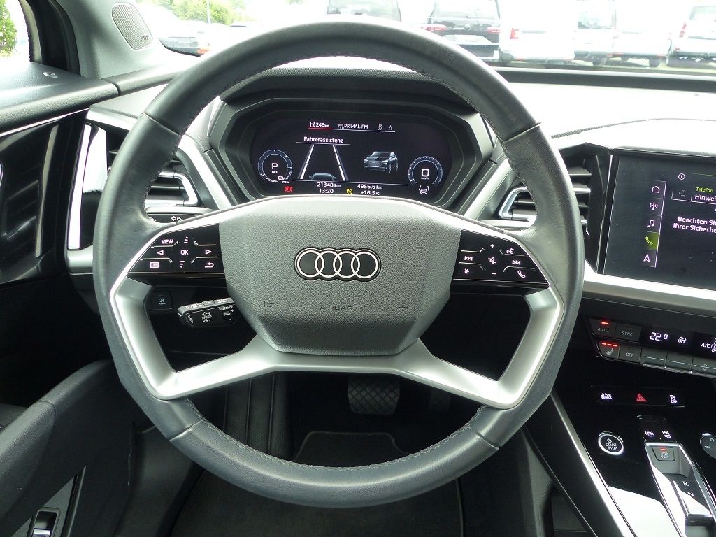 Audi Q4 e-tron 2021