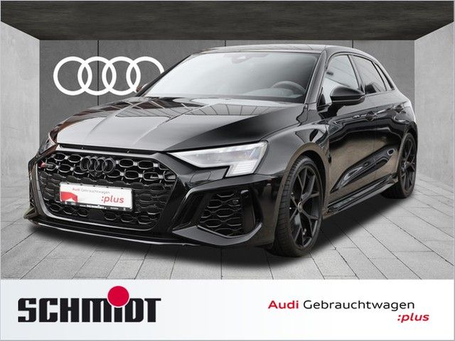 Audi RS3 2024
