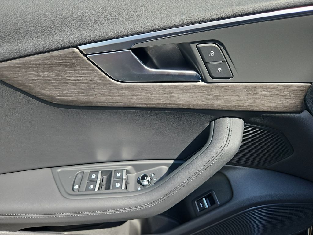 Audi A4 Allroad 2025