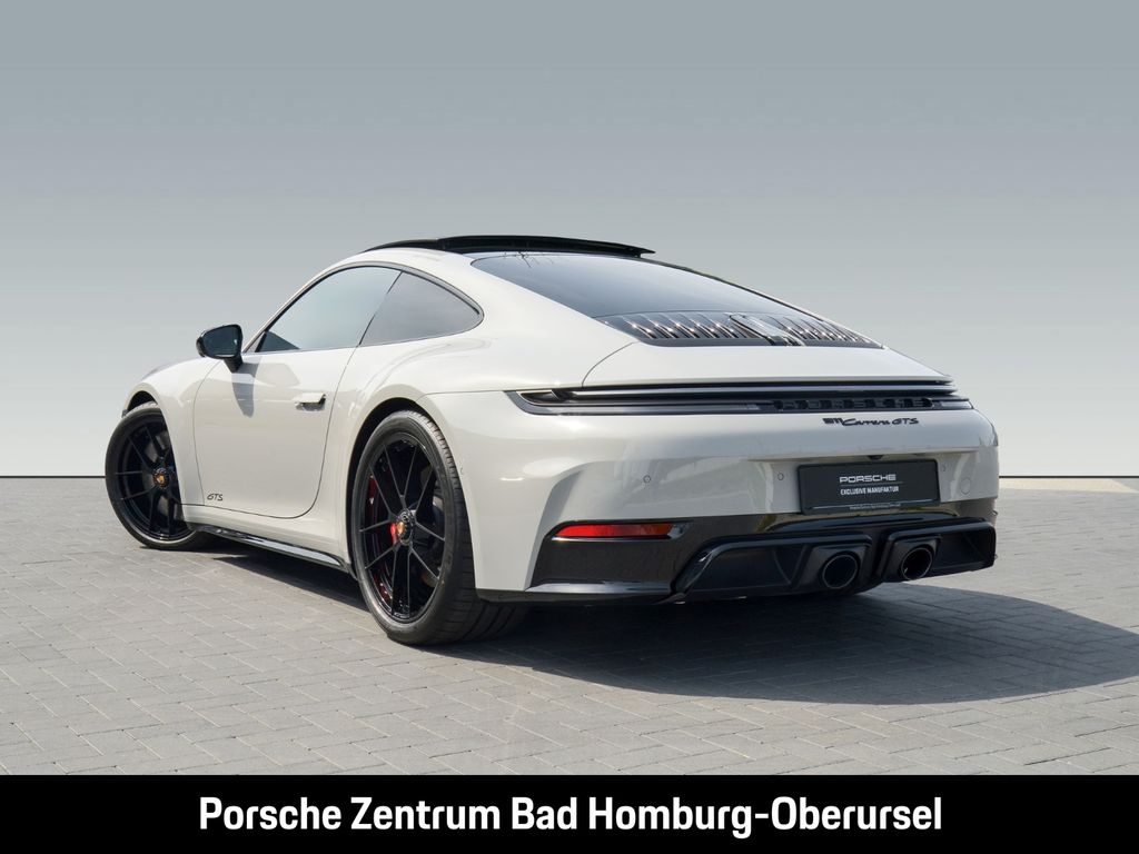 Porsche 992 2025