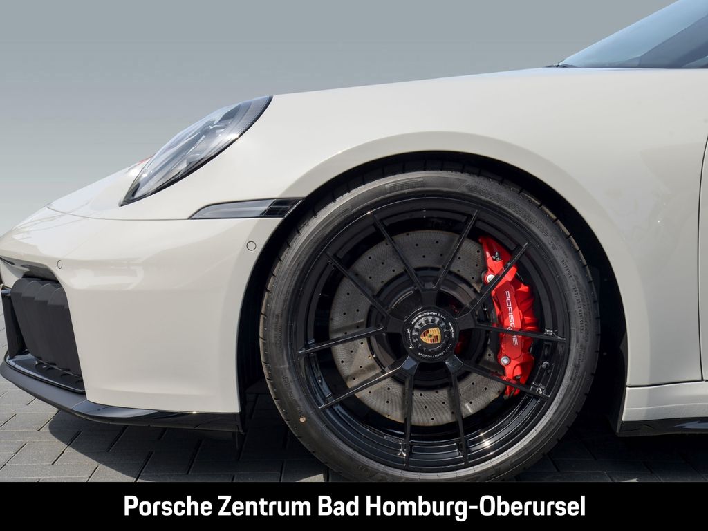 Porsche 992 2025