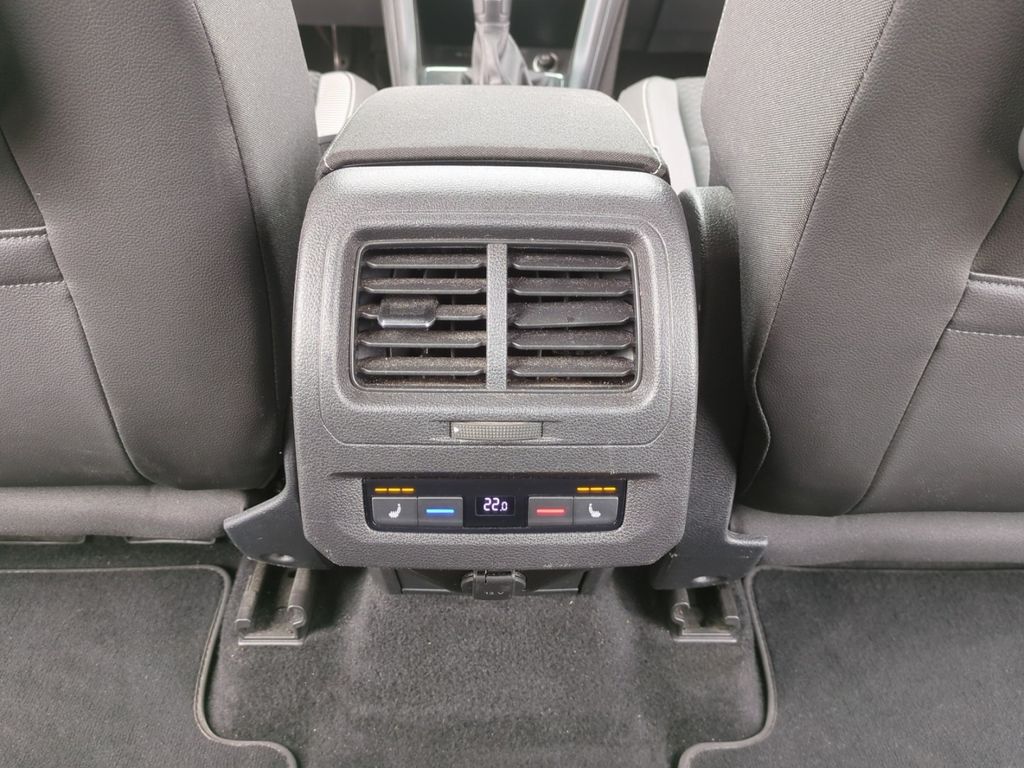 Volkswagen Touran 2021