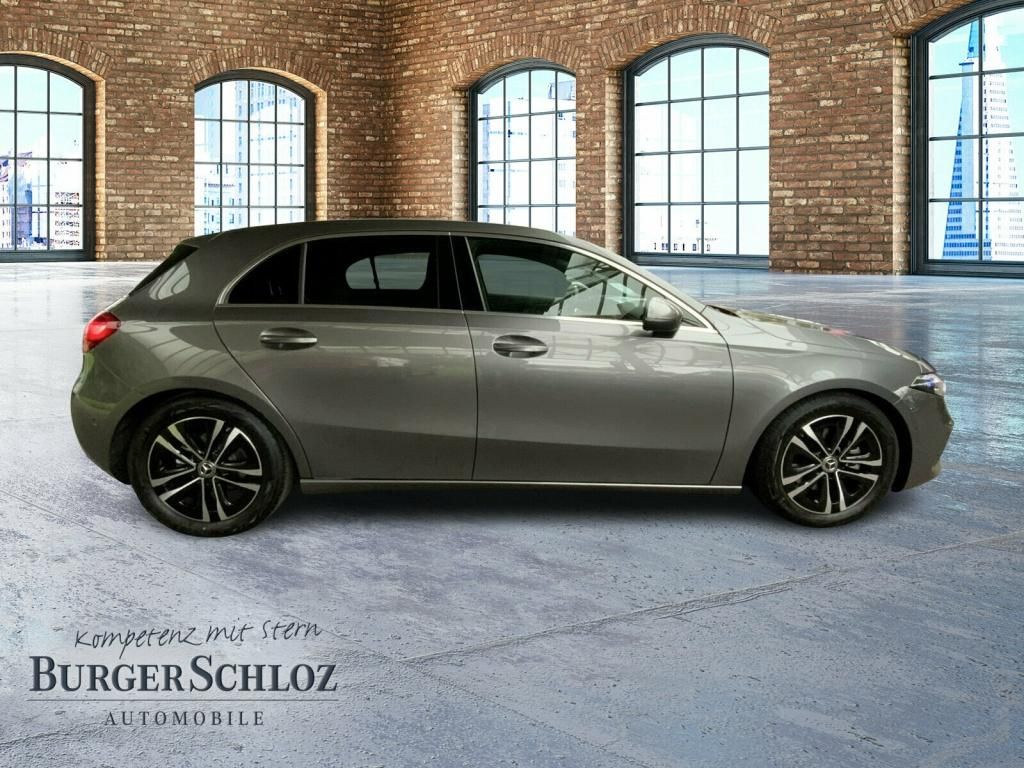 Mercedes-Benz A 200 2025