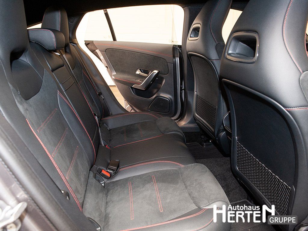 Mercedes-Benz CLA 180 Shooting Brake 2024