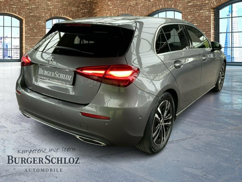 Mercedes-Benz A 200 2025