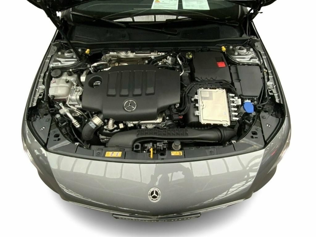 Mercedes-Benz A 200 2025
