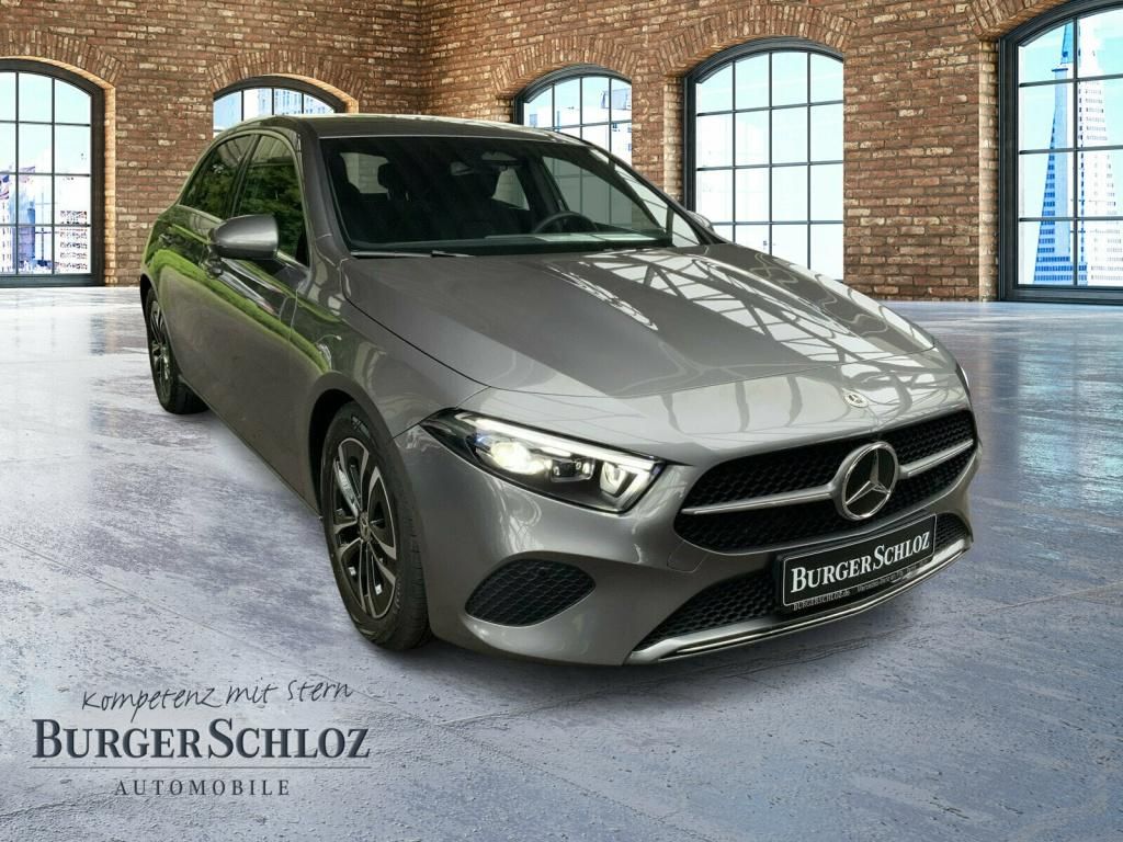 Mercedes-Benz A 200 2025