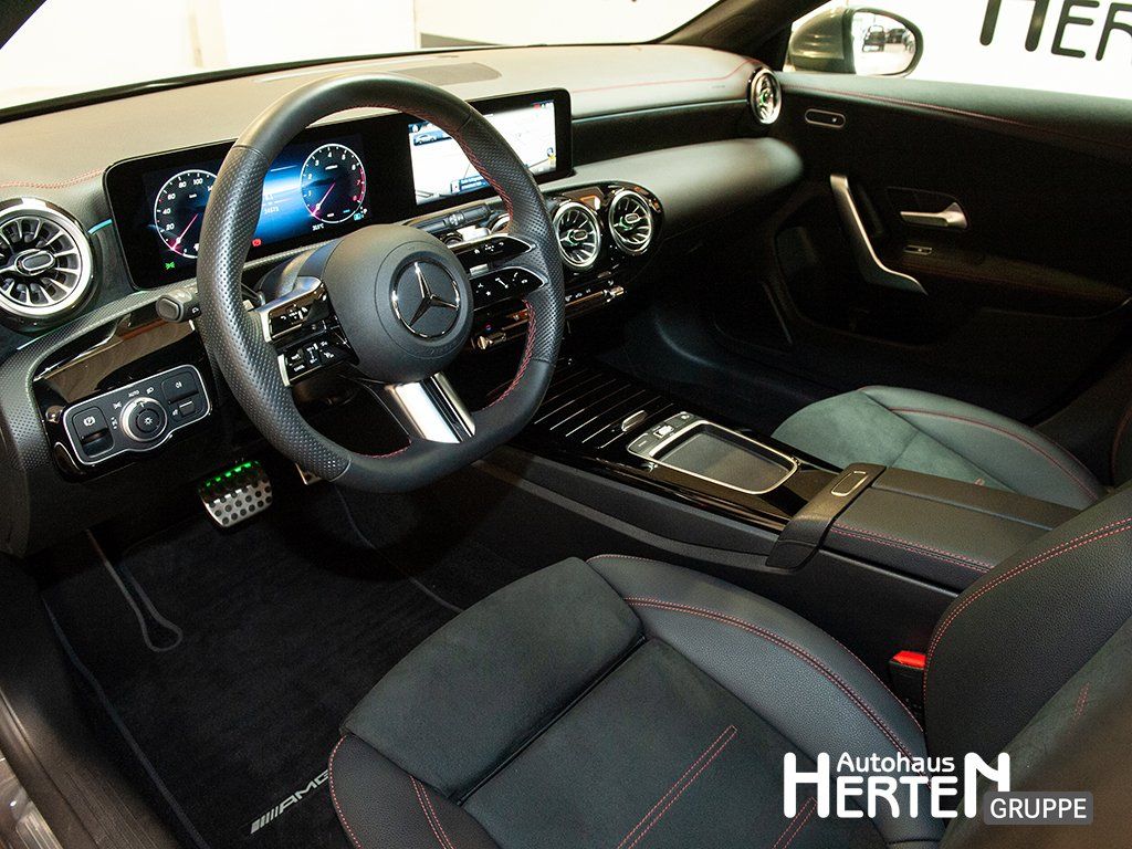 Mercedes-Benz CLA 180 Shooting Brake 2024