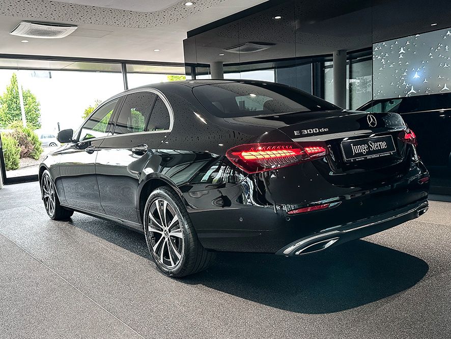 Mercedes-Benz E 300 2022