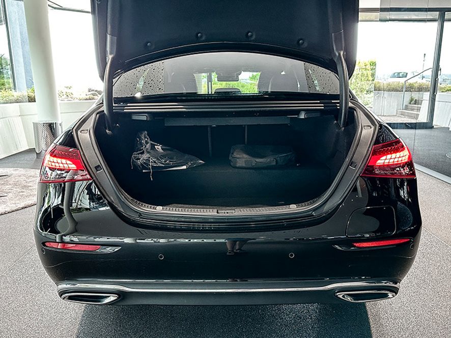 Mercedes-Benz E 300 2022