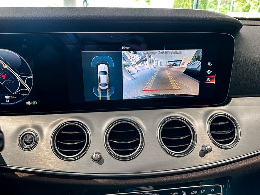 Mercedes-Benz E 300 2022