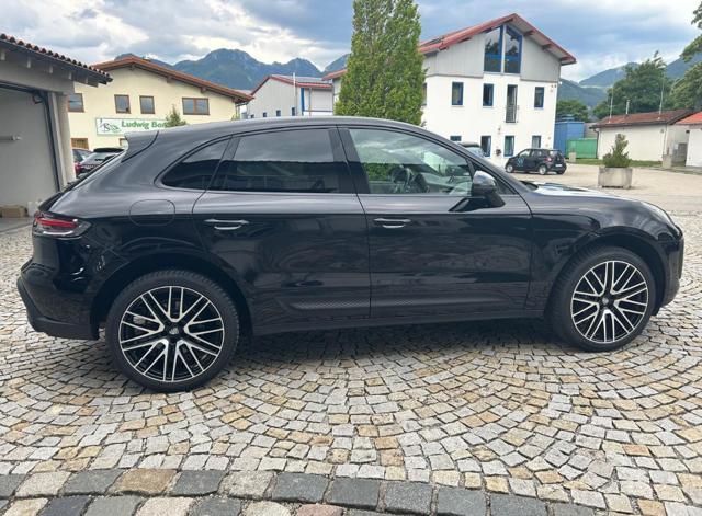 Porsche Macan 2023
