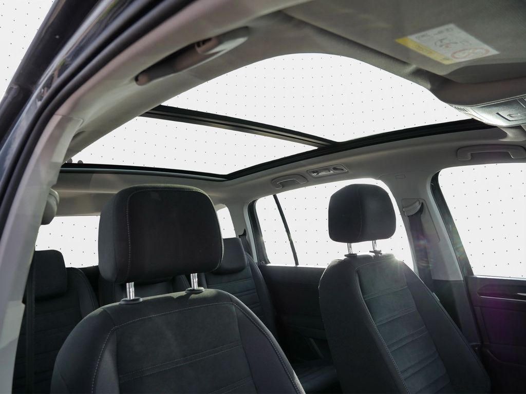 Volkswagen Touran 2021