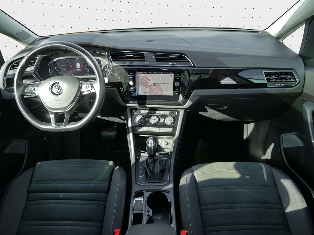 Volkswagen Touran 2021