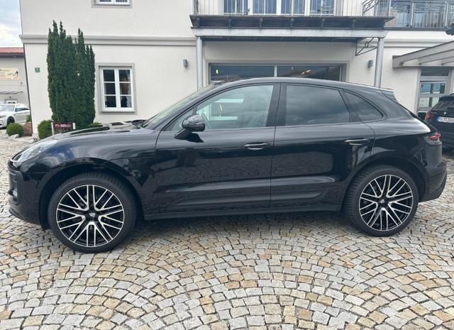 Porsche Macan 2023
