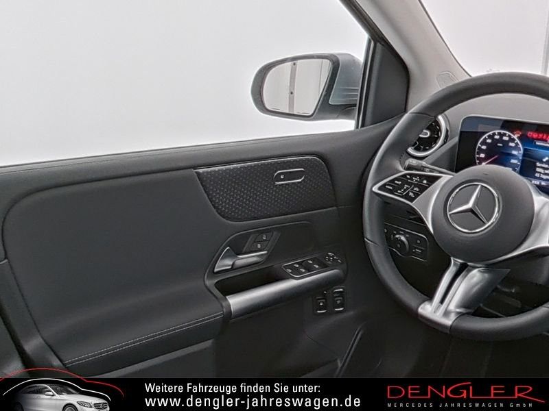 Mercedes-Benz B 250 2024