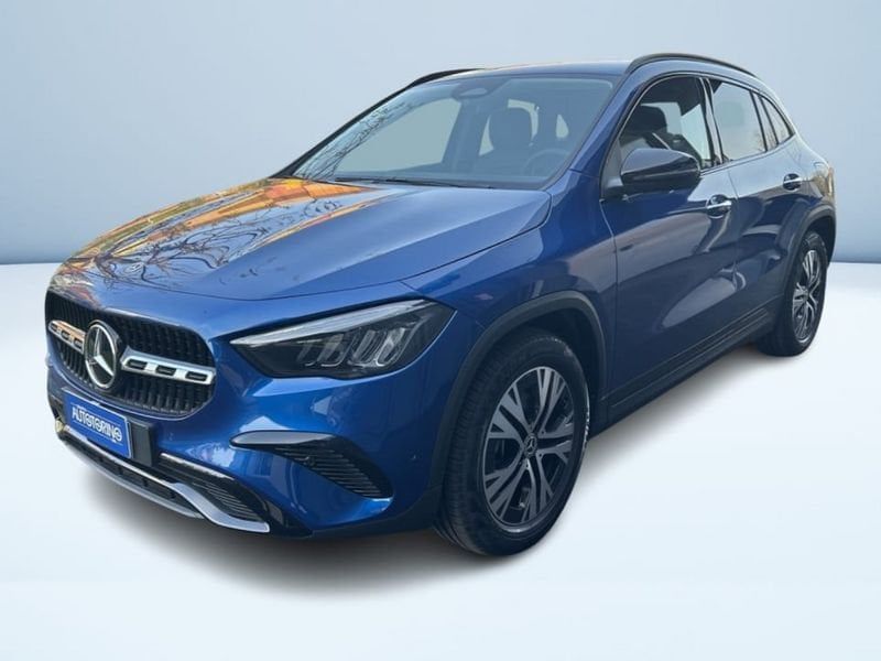 Mercedes-Benz GLA 200 2025