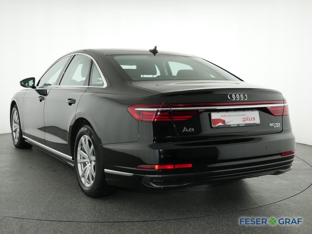 Audi A8 2023