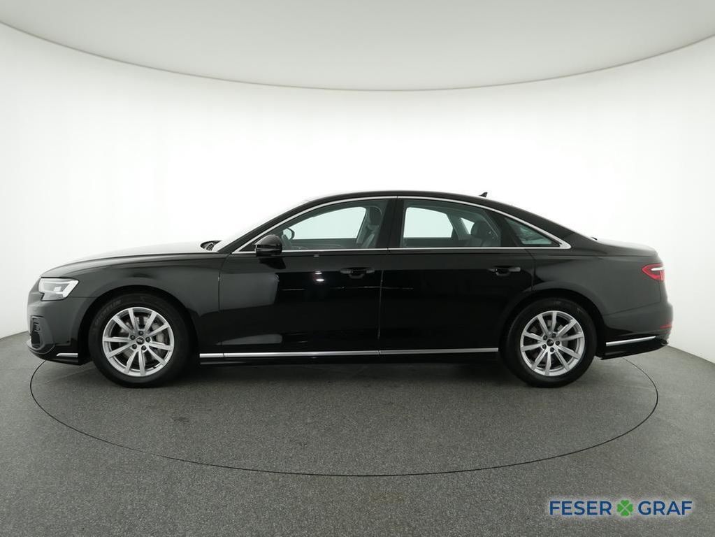 Audi A8 2023