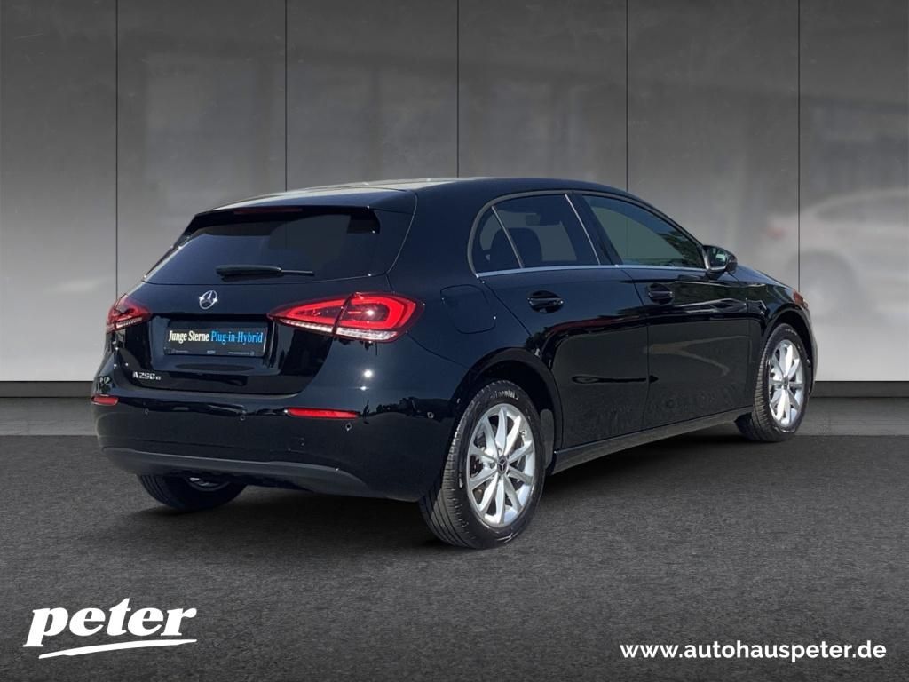 Mercedes-Benz A 250 2021