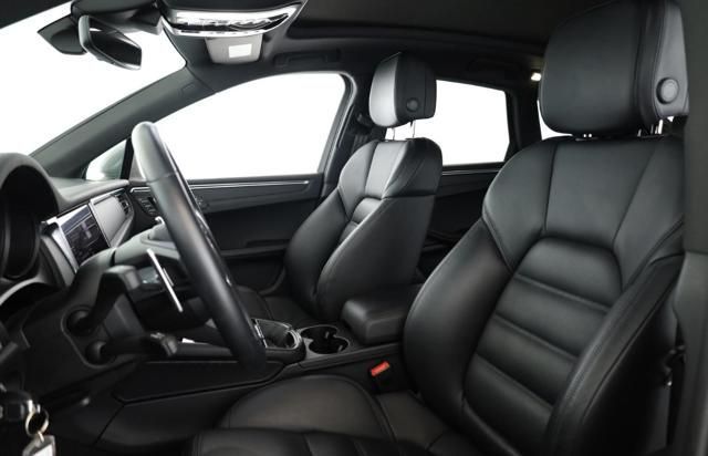 Porsche Macan 2023