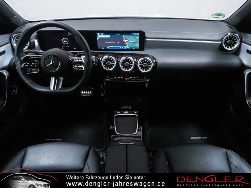 Mercedes-Benz CLA 200 2024