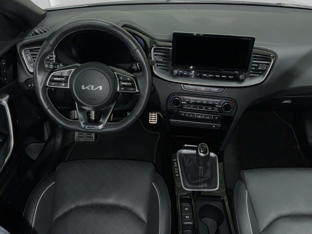 Kia pro cee'd / ProCeed 2024