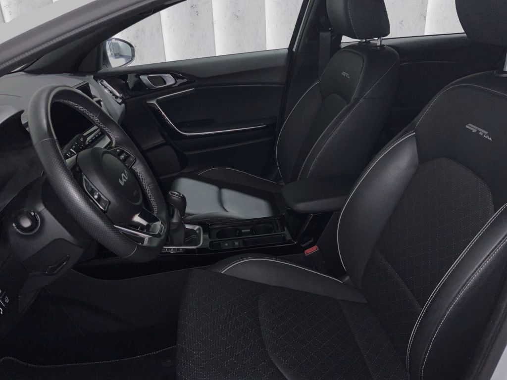 Kia pro cee'd / ProCeed 2024