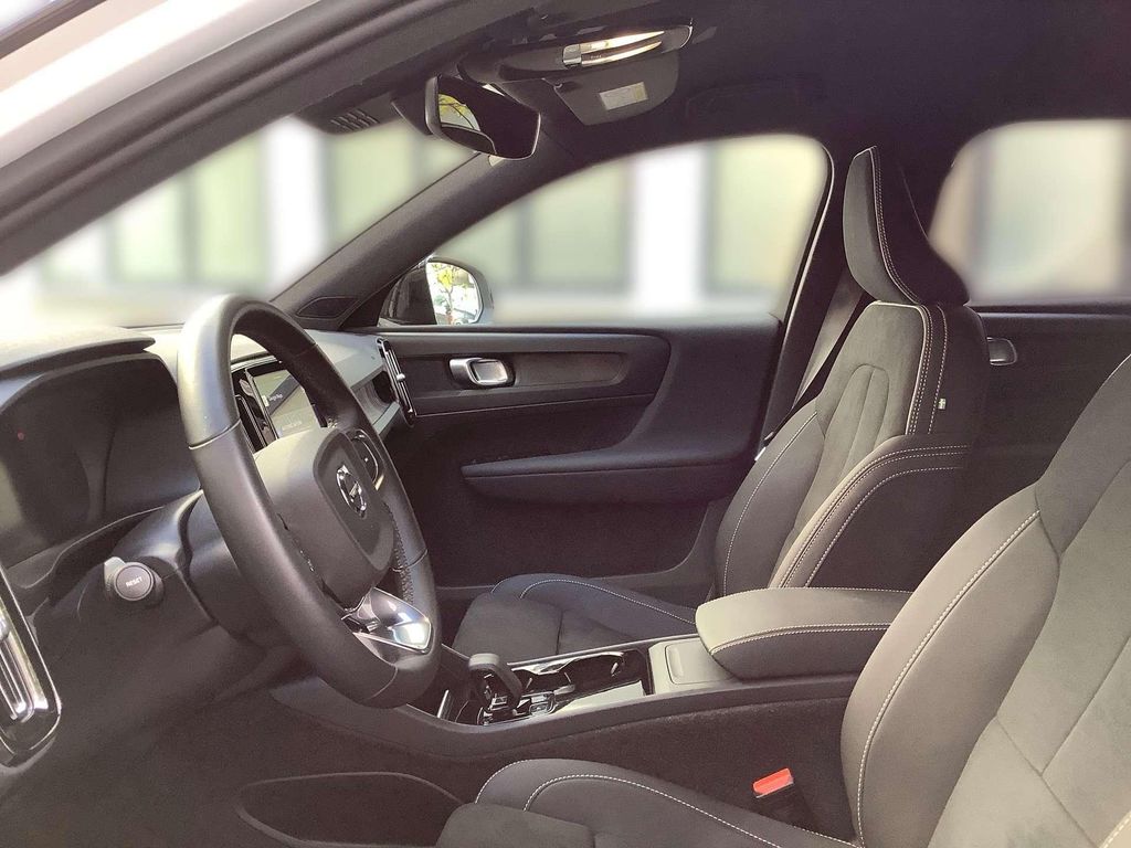 Volvo XC40 2022