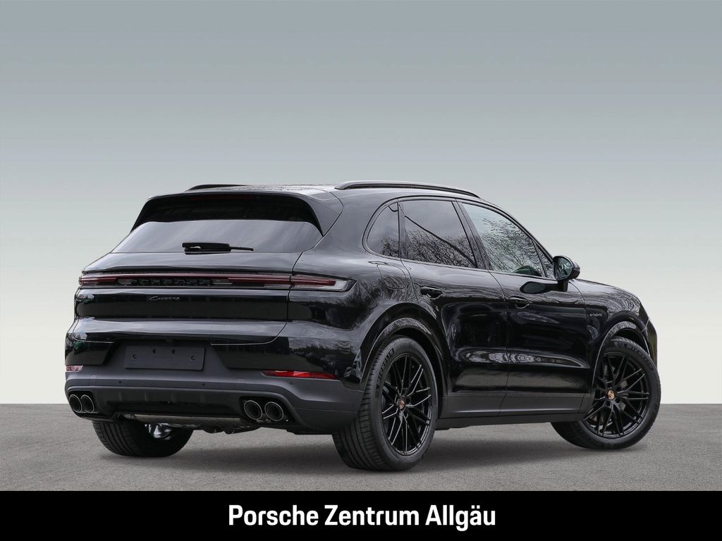 Porsche Cayenne 2025