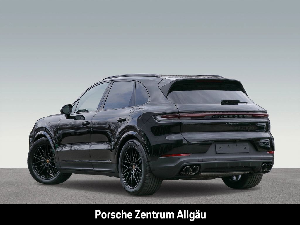 Porsche Cayenne 2025
