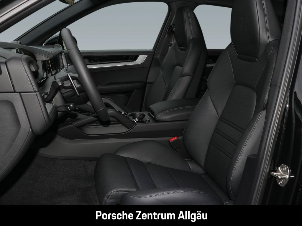 Porsche Cayenne 2025