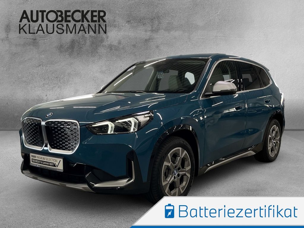BMW iX1 2024