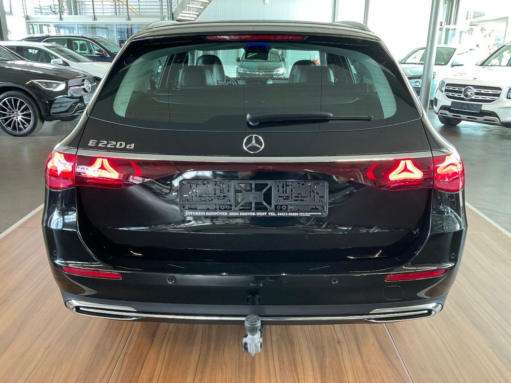 Mercedes-Benz E 220 2024
