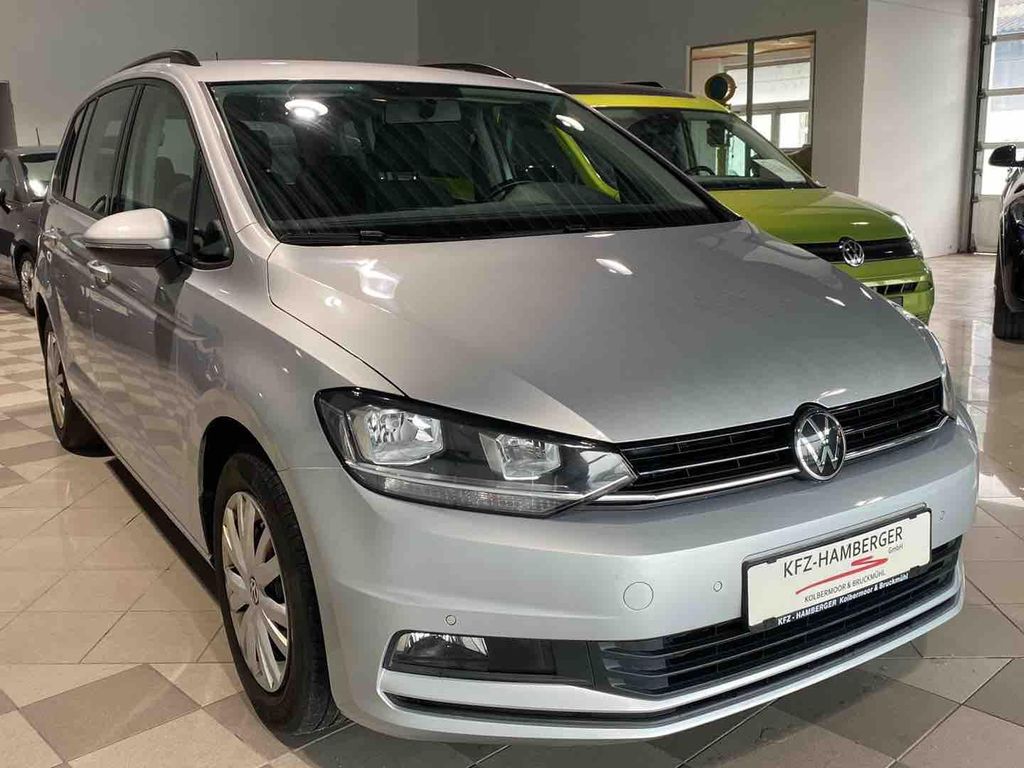 Volkswagen Touran 2021